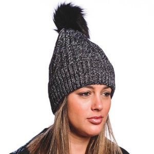 Dark Gray Heather Cable Knit Fuzzy Lined Beanie